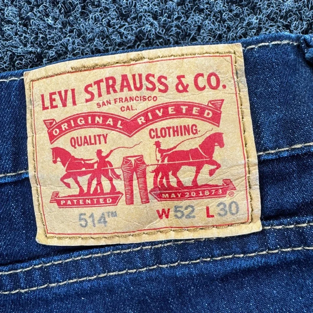 Levis‎ 514 Straight Fit Mens Jeans Dark Wash Denim W52 L30 28726-0004